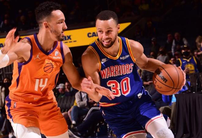 华体会官网 -菲尼克斯太阳内部会议纪要流出：赛后状态回暖，欧冠使命明确，心理建设被强调(房地产还会回暖吗未来十年)