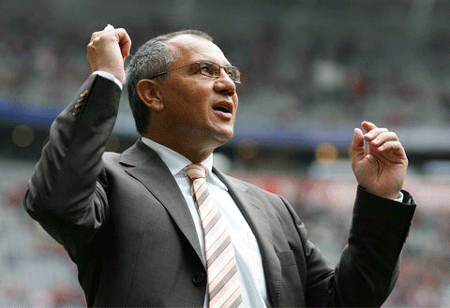 华体会平台 -赛前法兰克福备战全明星赛，刷新队史纪录细节曝光，信心回归，医务组通报恢复(法兰克福冠军赛公布提名名单)